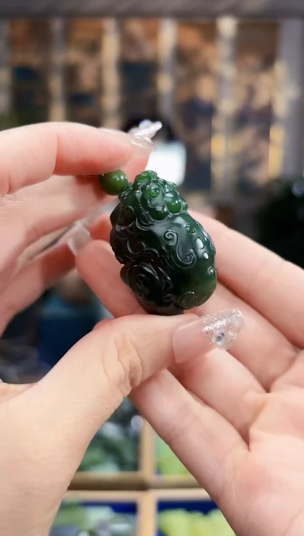 和田玉未镶嵌挂件拍一发一