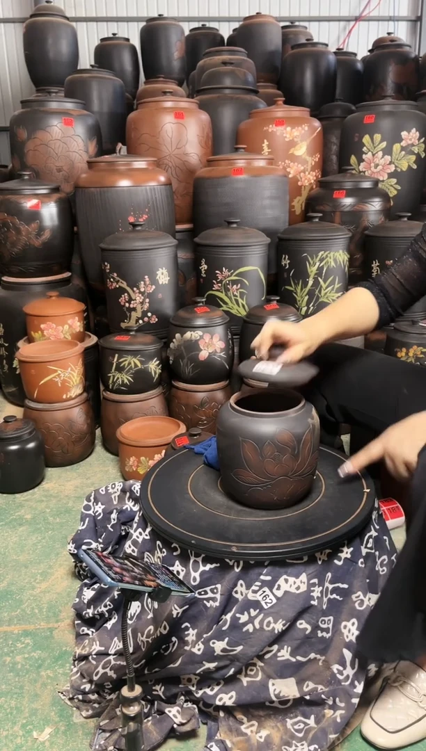 壶瑕疵茶叶罐 539 冬瓜  荷花