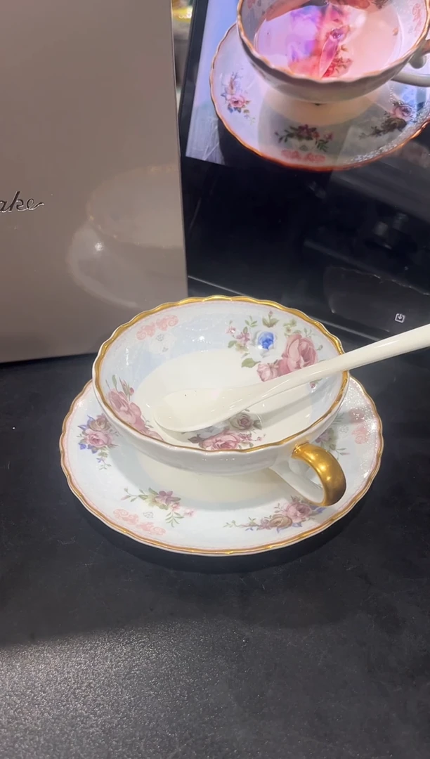 杯子骨瓷（原盒）咖啡杯碟一套