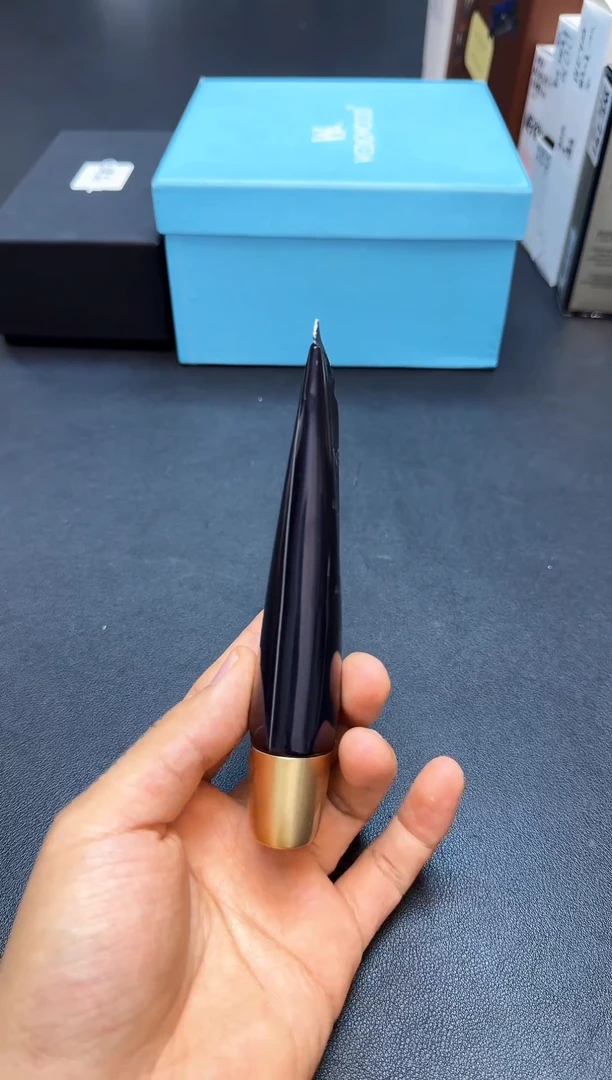 瓷片全新正品一件不留@@WE770