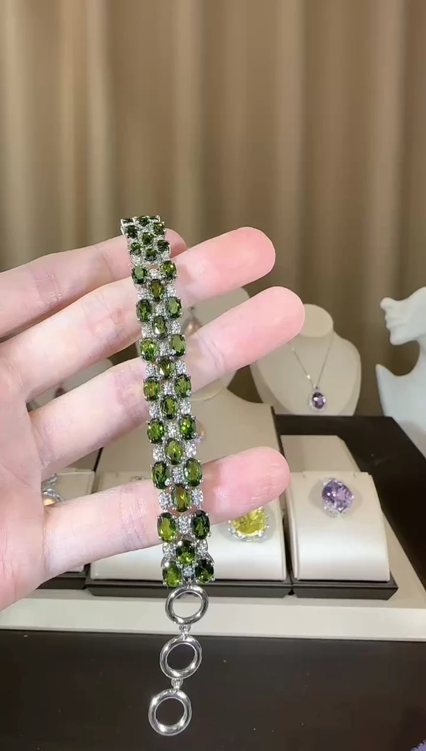 【闪购商品】透辉石手链银S925镶嵌设计款