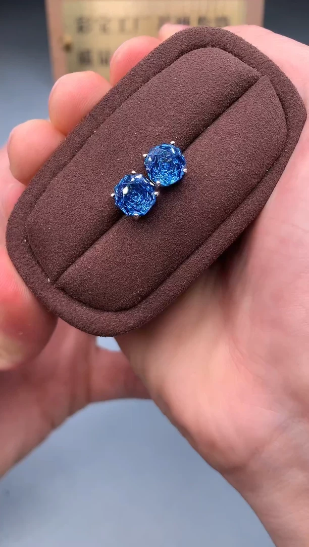 银S925镶嵌托帕石耳饰2222