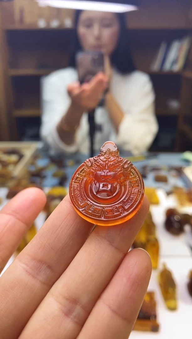 琥珀颈饰未镶嵌SN74-16（吞金兽）