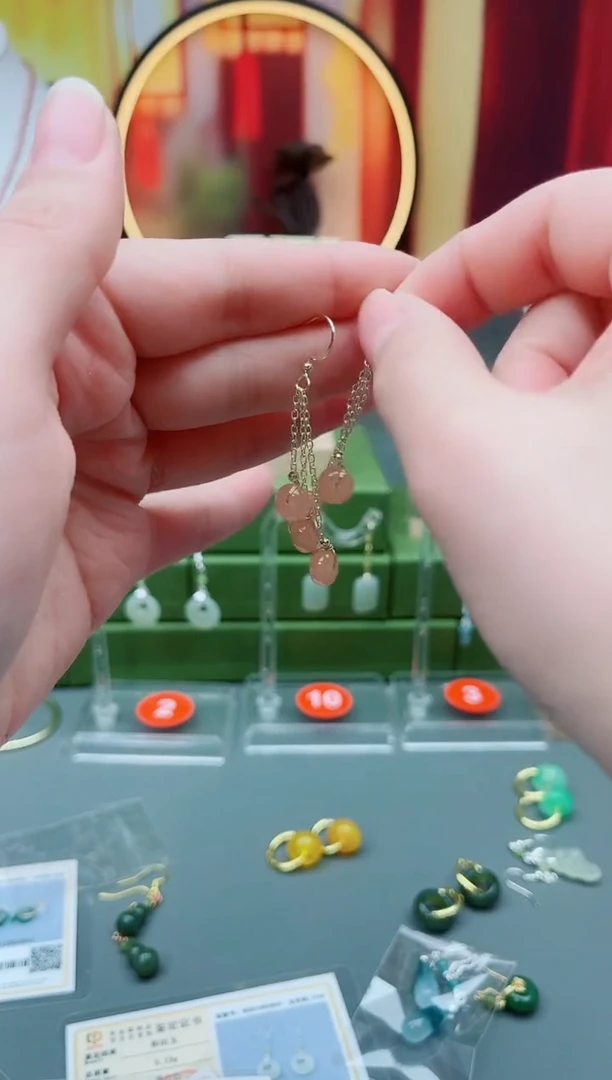 未镶嵌耳钉玛瑙/玉髓x35藕粉流苏