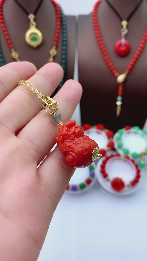 【闪购商品】翡翠颈饰14K金镶嵌D331吊坠