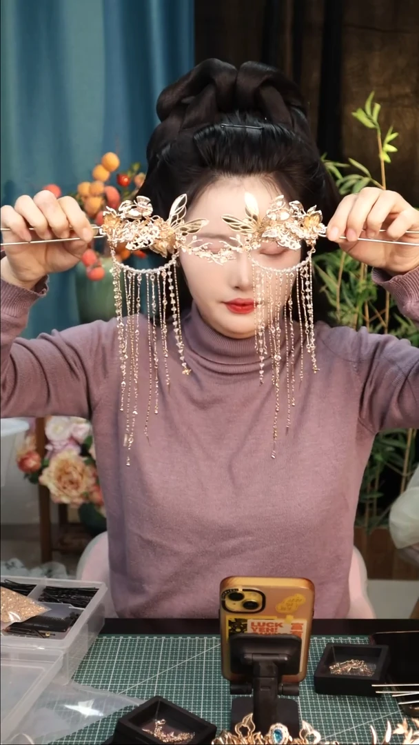 铜弧形不规则蝴蝶花枝发钗一对