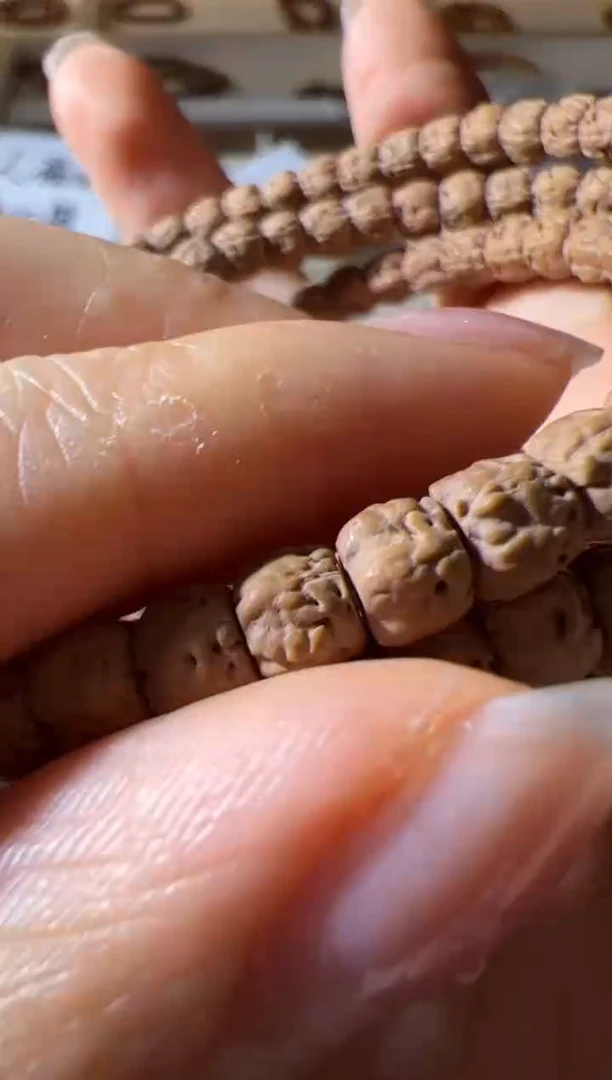 金刚菩提手串精挑龙切佛手108长串