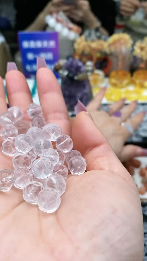 【闪购商品】水晶吊坠(不含链)未镶嵌8a多样性发其一/2.6/1个