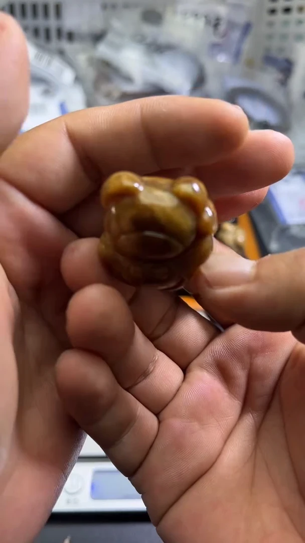 裸石琥珀未镶嵌34