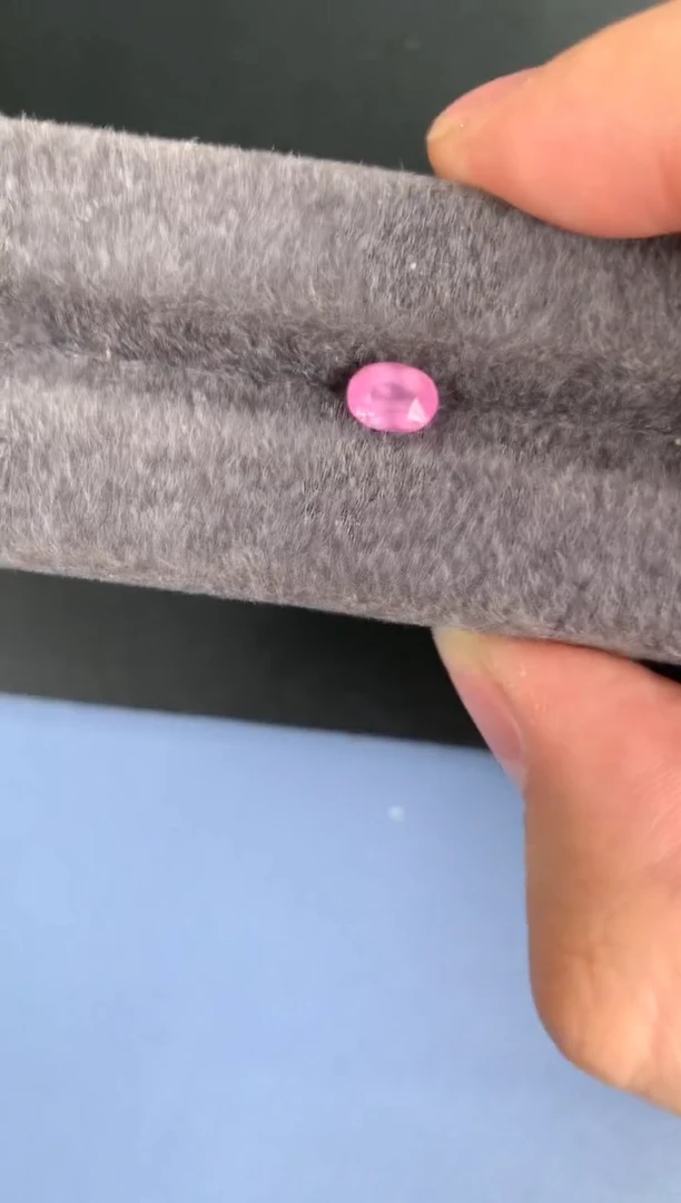 【闪购商品】尖晶石裸石未镶嵌一粒1卡坦桑尼亚无烧带大证