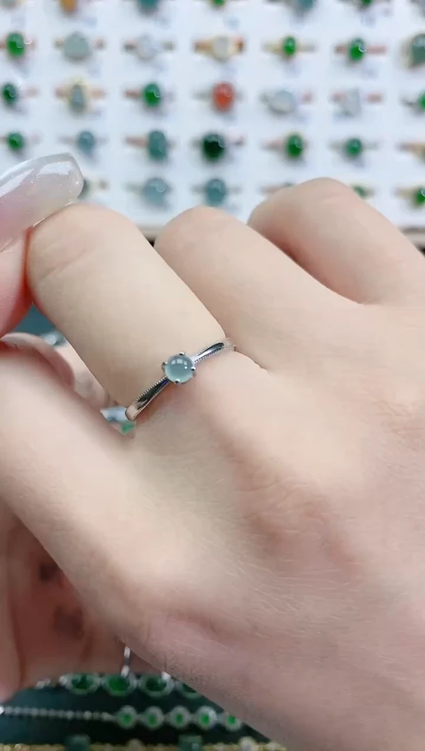 翡翠戒指银S925镶嵌天然翡翠