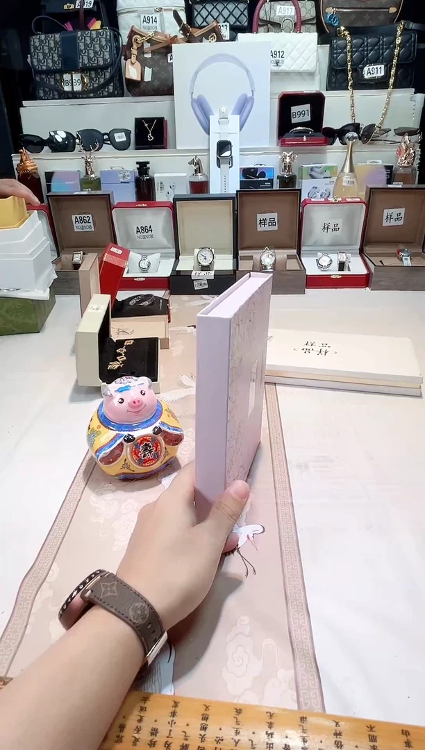 瓷片瓷器 库房到期 全部地板价@@1