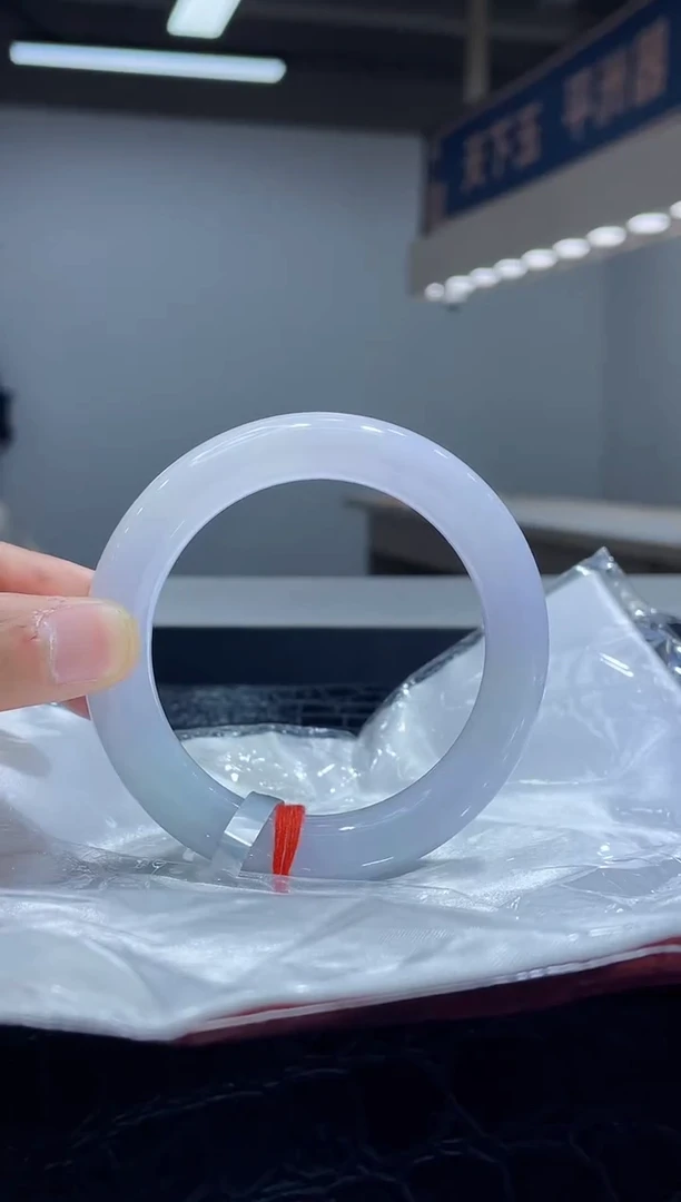 未镶嵌手镯翡翠9