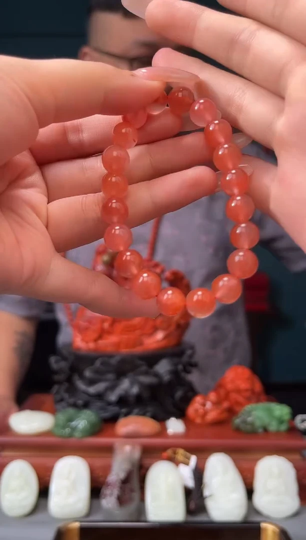 南红玛瑙未镶嵌颈饰手串