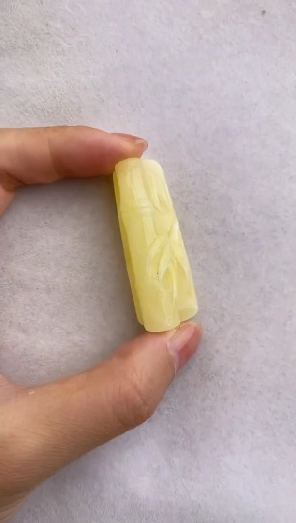 未镶嵌琥珀裸石10521113-吊坠