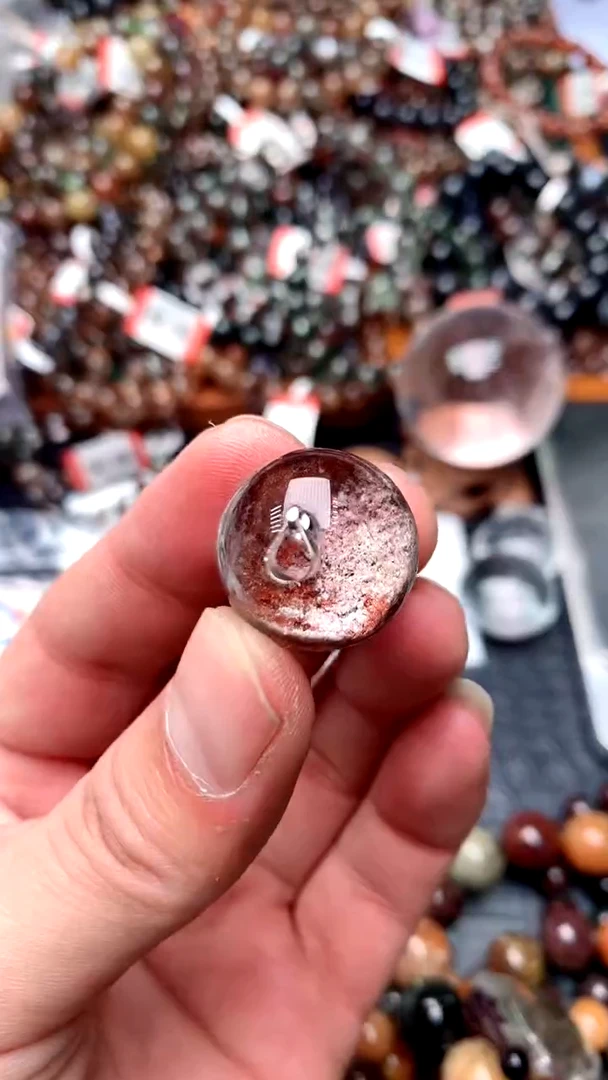 【闪购商品】水晶吊坠(赠链)合金250