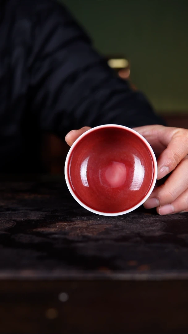 杯子白泥豇豆红高温铜红釉