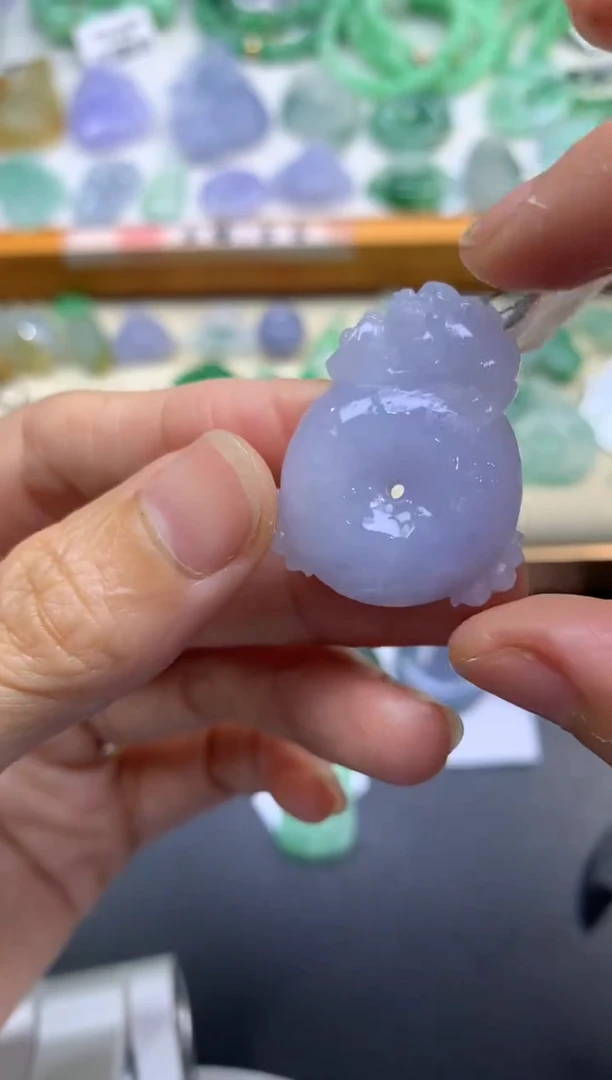 定制翡翠未镶嵌翡翠