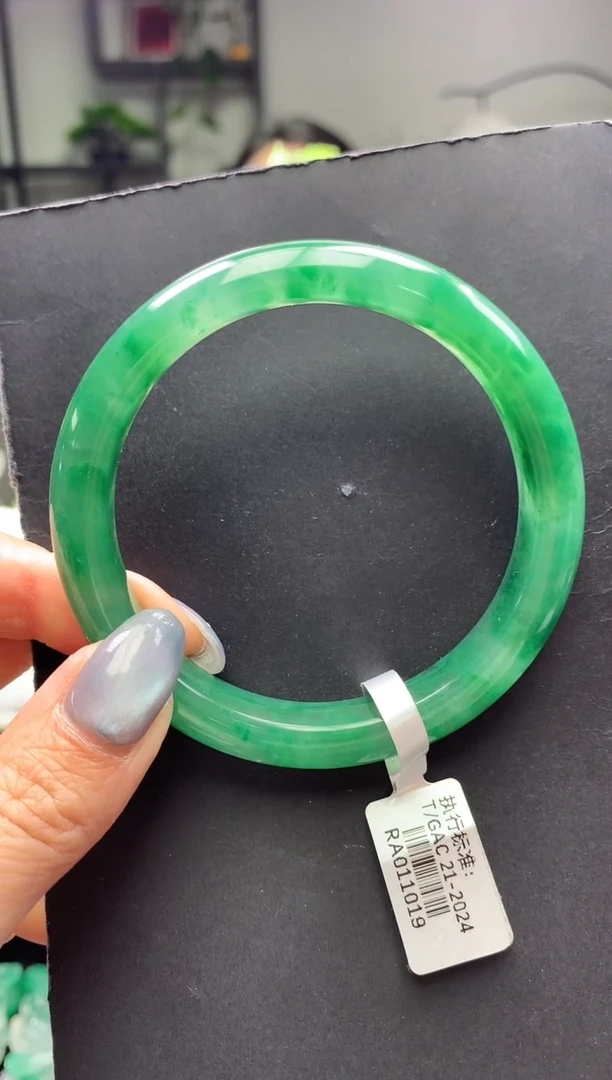 未镶嵌手镯石英质玉序号圈口59