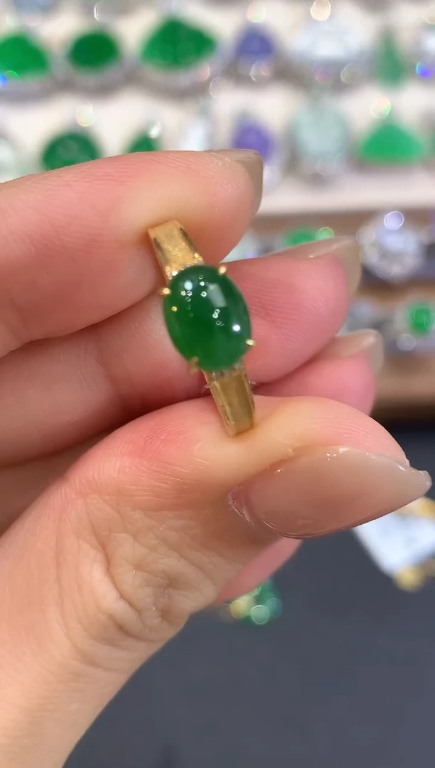 18K金镶嵌戒指翡翠a18多样性一件发货