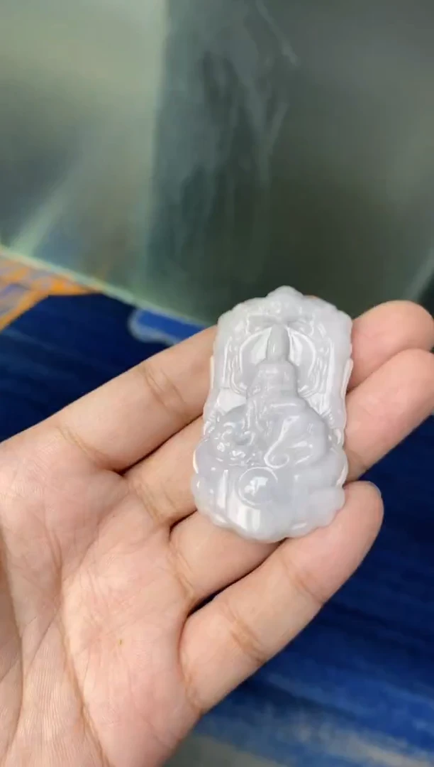 颈饰未镶嵌翡翠1