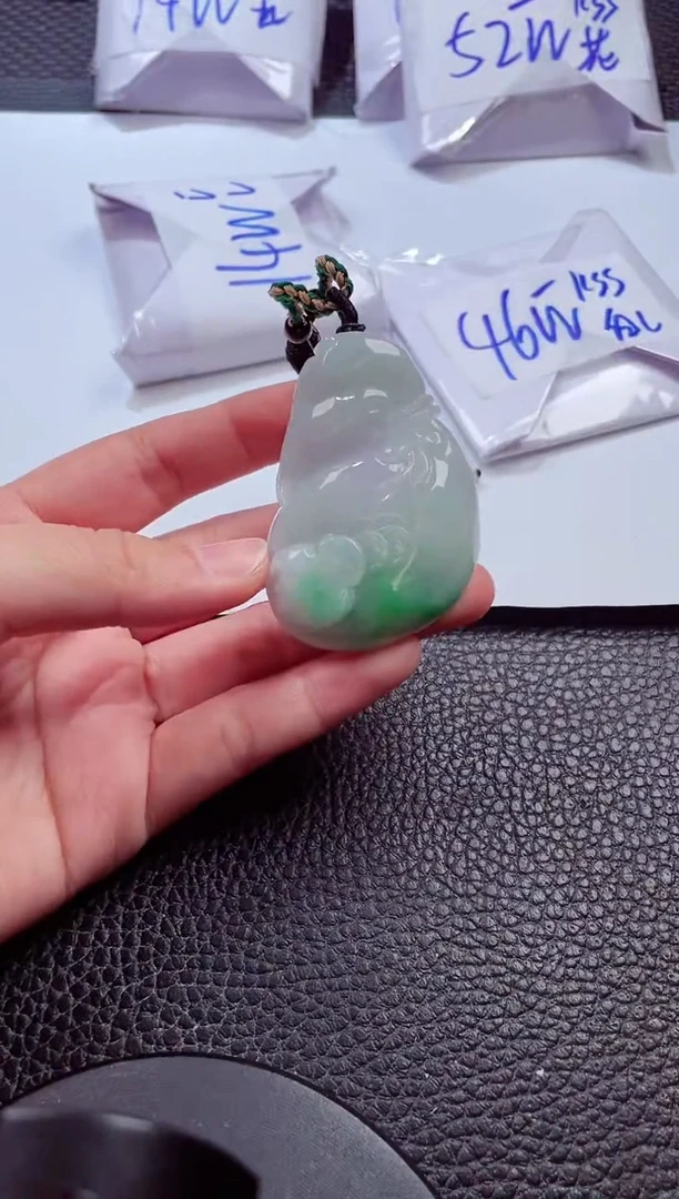 颈饰未镶嵌翡翠00006597