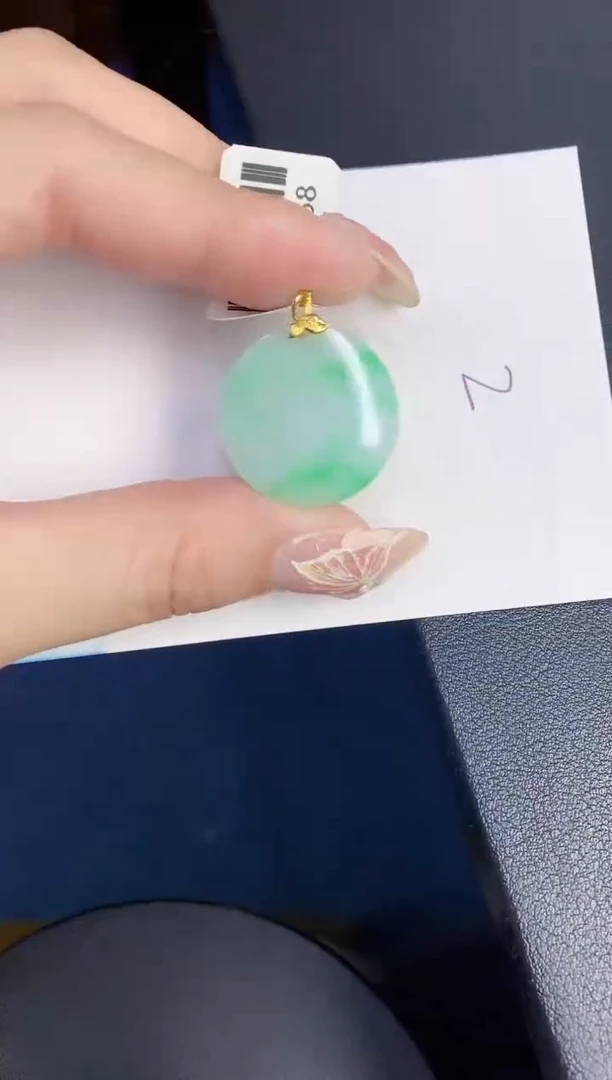 【闪购商品】翡翠颈饰18K金镶嵌00000000000