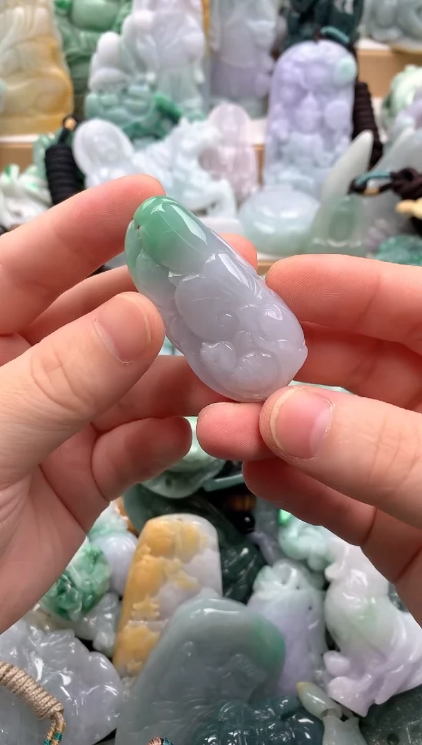 吊坠(不含链)未镶嵌翡翠1