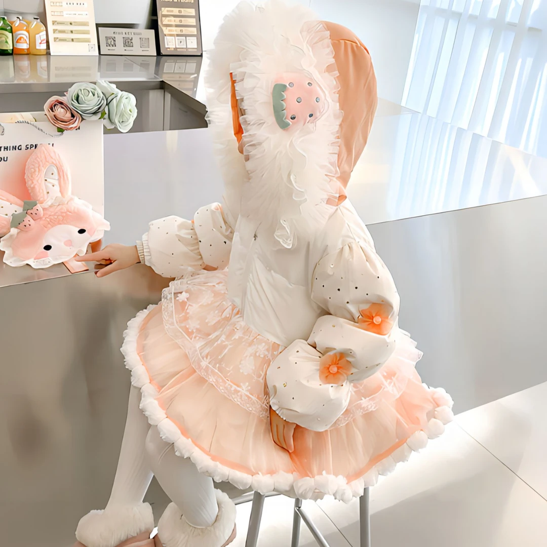 现货【草莓兔】2024新款洛丽塔卡通草莓图保暖棉服HN202403