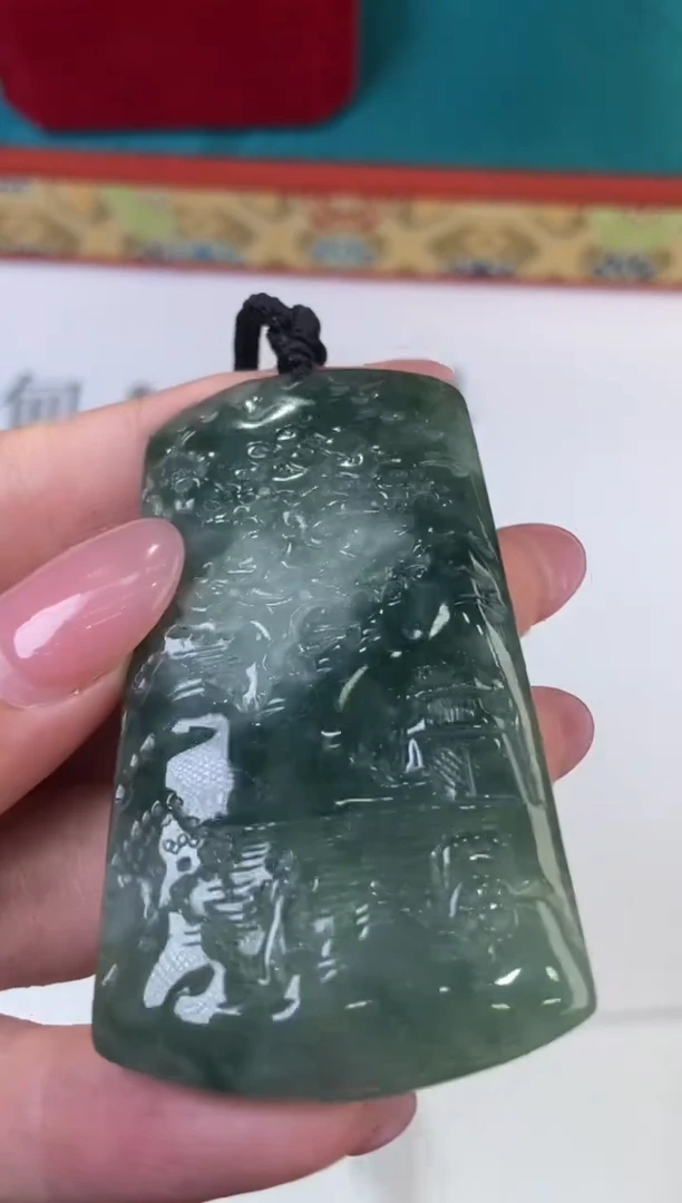 翡翠挂件未镶嵌  299268