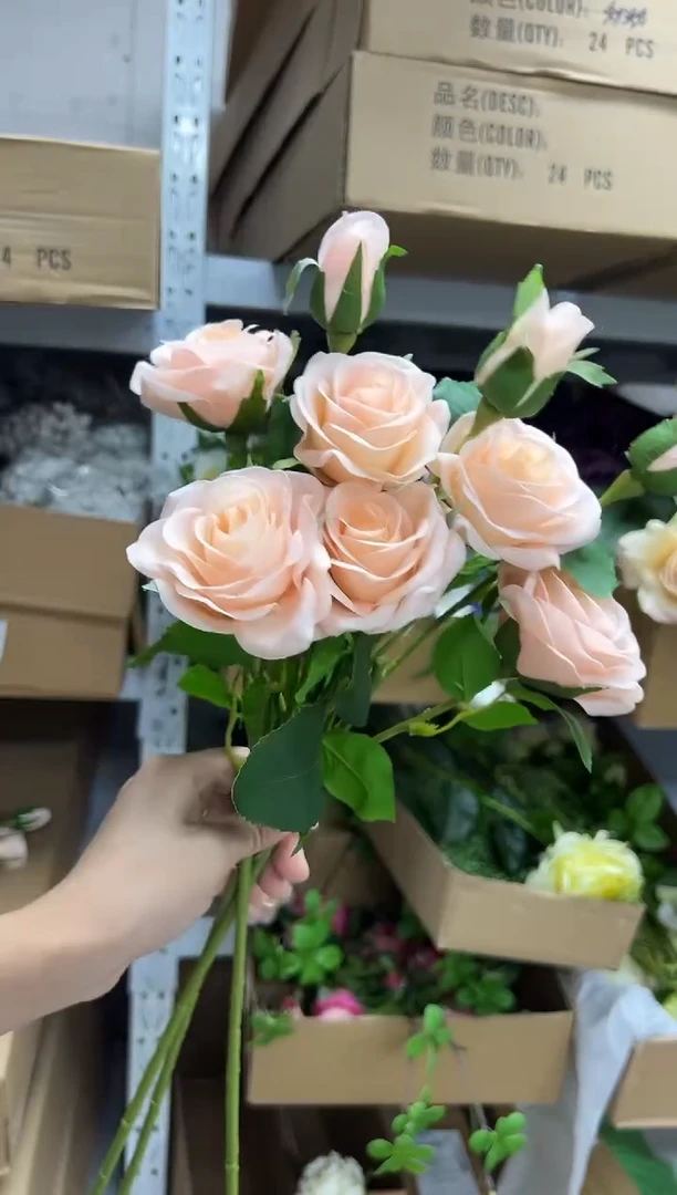 3枝香槟色手感保湿玫瑰