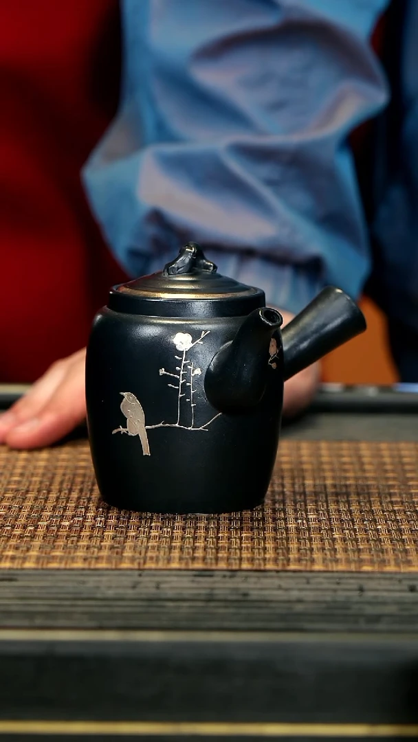 【闪购商品】紫砂茶壶HST16黑银侧把
