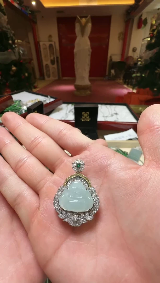 【闪购商品】翡翠吊坠(不含链)未镶嵌翡翠