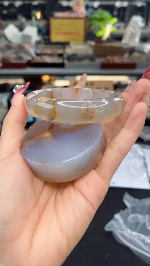 【闪购商品】石英质玉手镯未镶嵌63圈口（赠品镯心）3165061