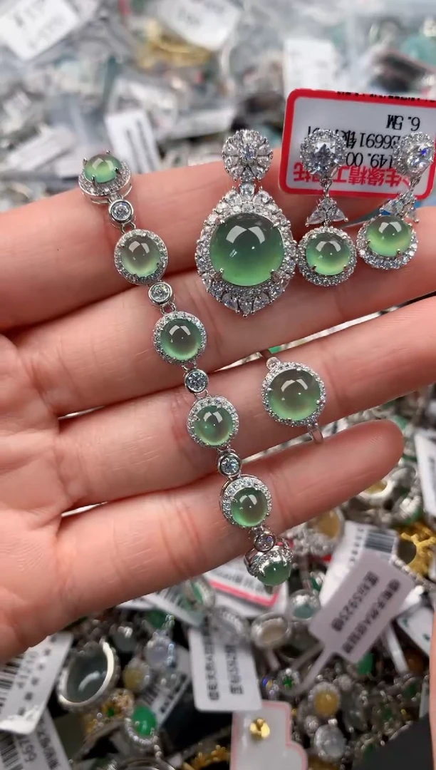 银S925镶嵌戒指翡翠4                     8