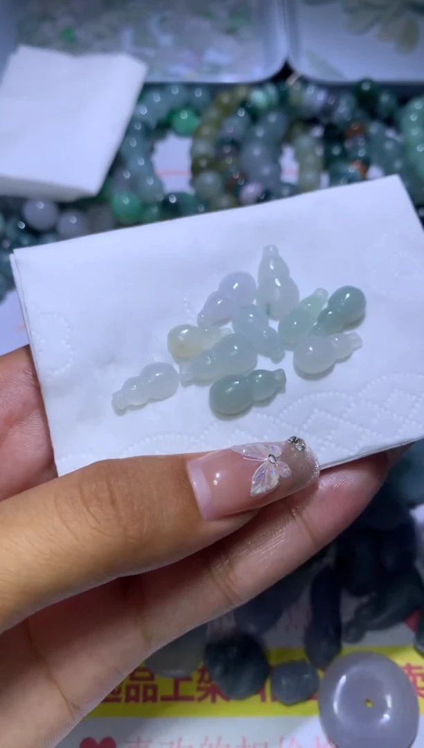 【闪购商品】定制翡翠未镶嵌CXX004708