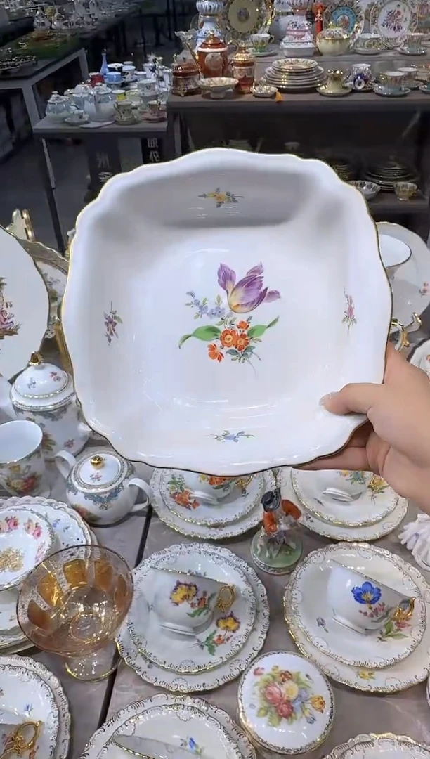 骨瓷娜娜中古瓷器如图所示50