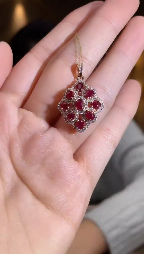 银S925镶嵌颈饰红宝石颈饰