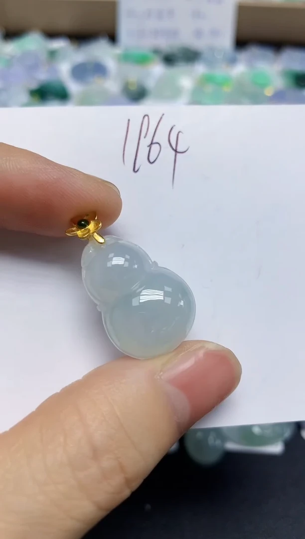 翡翠未镶嵌颈饰天然缅甸翡翠A货