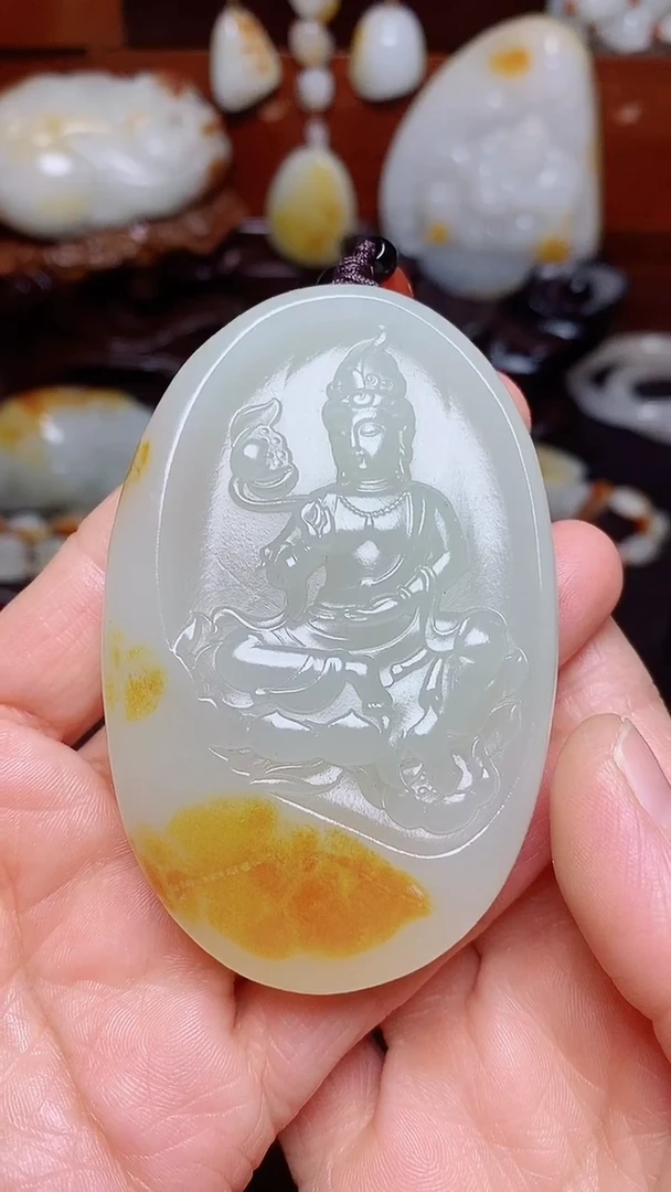 董*青天然玉石
