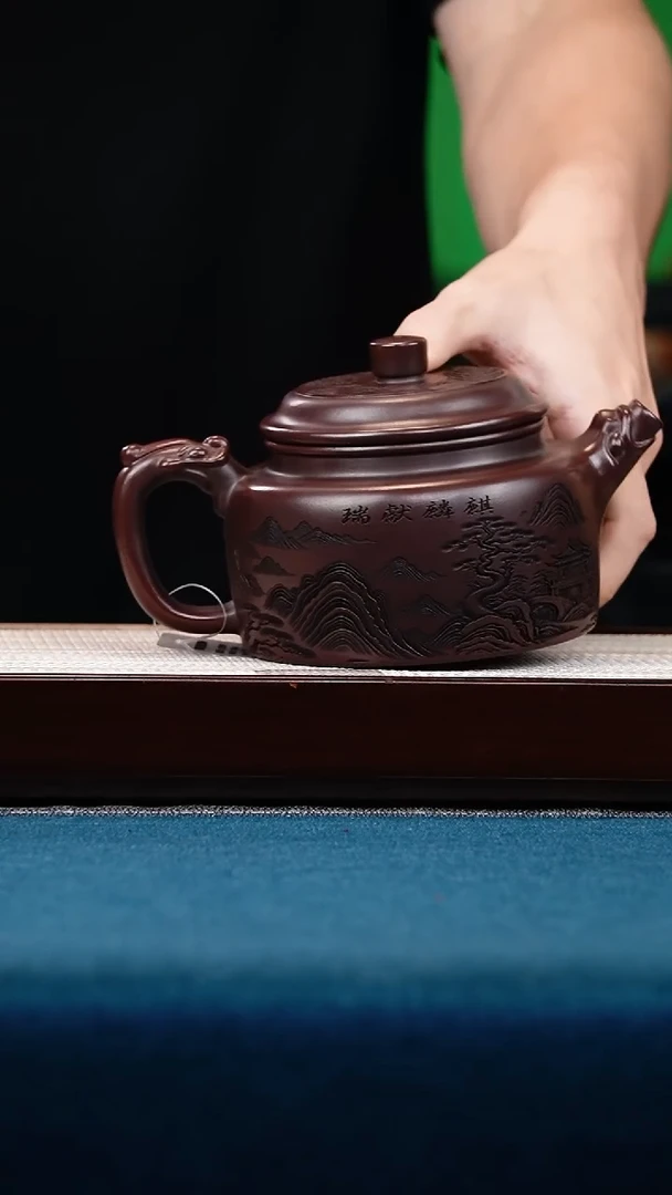 茶壶紫砂古乌泥龙德钟