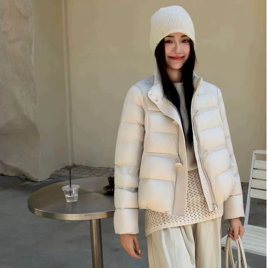 大娟25290冬季新款时尚短款大格蓬松立领羽绒服