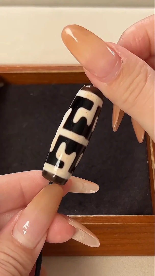 未镶嵌颈饰玛瑙/玉髓行运朱砂全手无界40.6*14