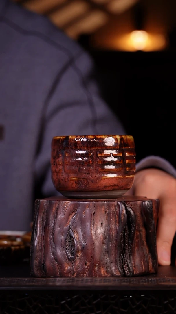 其他钧瓷钧窑瓷器无匣钵裸烧柴烧炭烧纯手工手刻八卦杯85*60mm