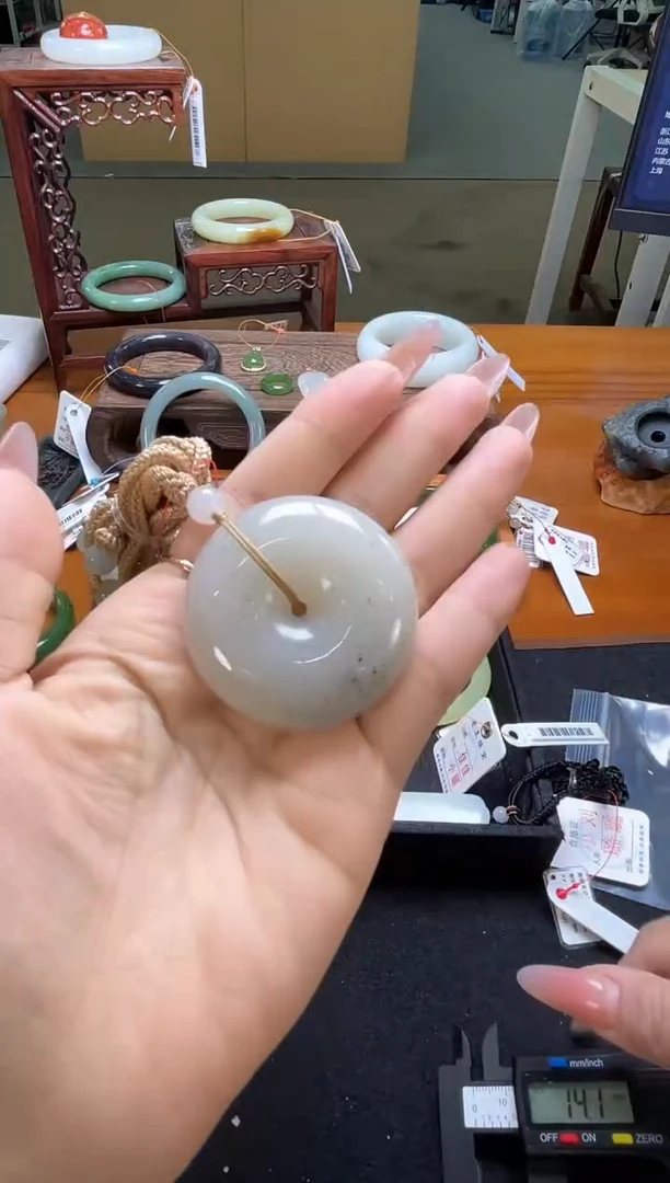 吊坠(不含链)未镶嵌和田玉新疆黑山 平安扣