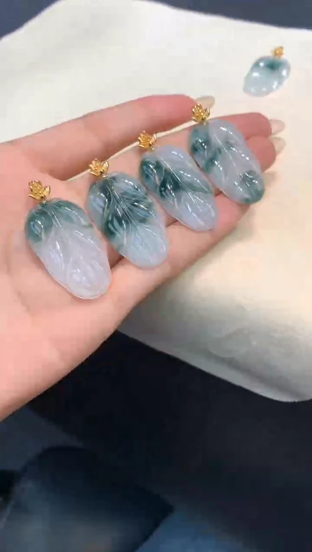 颈饰银S925镶嵌翡翠多样性发1