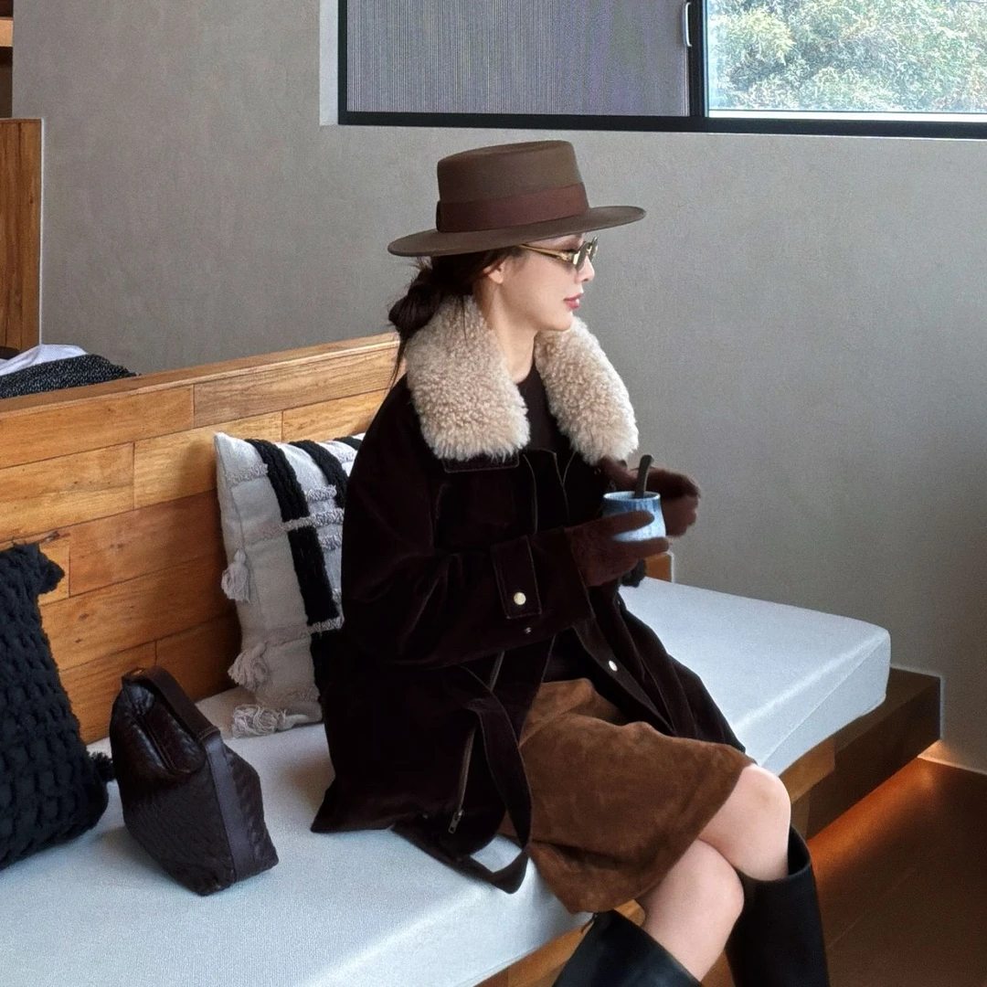 MILD OATH【曼德林街】90白鹅绒羊毛毛领复古巴恩风派克外套