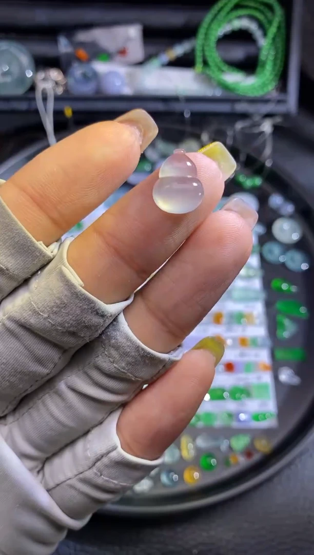 未镶嵌挂件翡翠葫芦