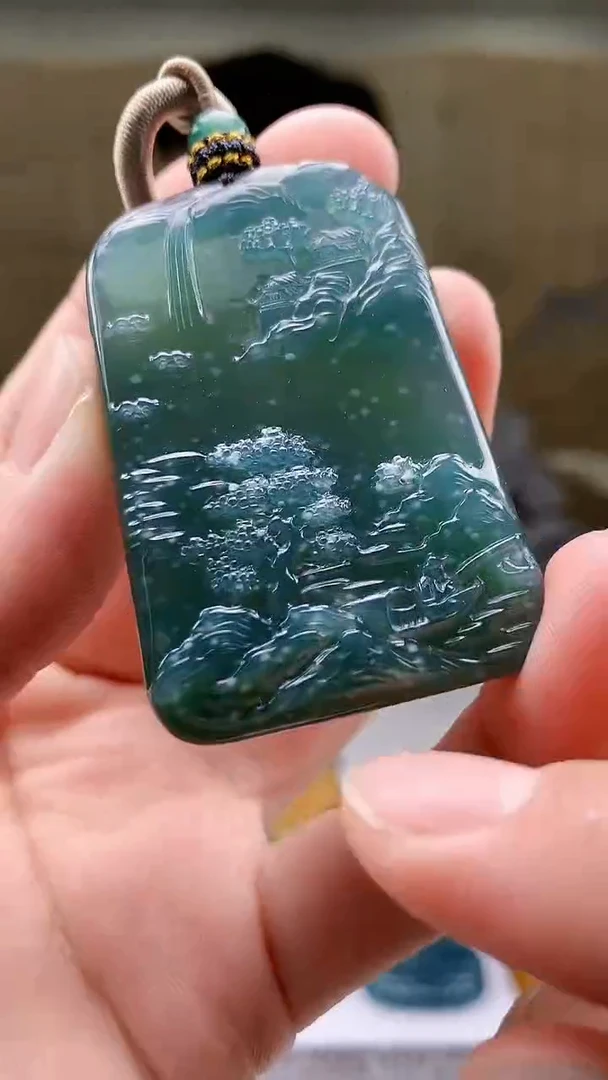 【闪购商品】定制翡翠未镶嵌4917bb-毛货挂件96