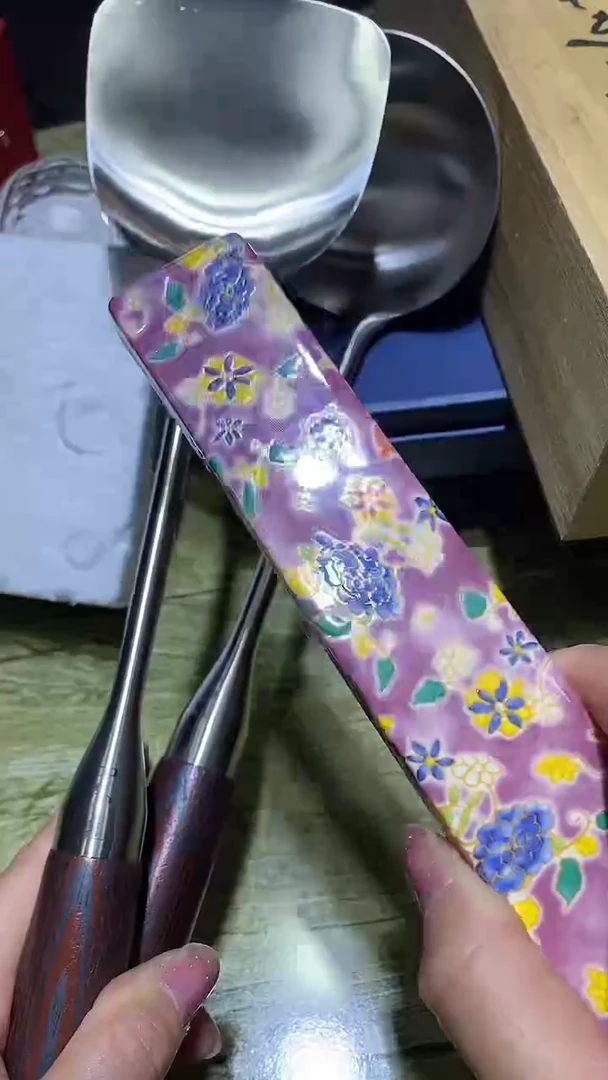 瓷片碗碟好物一件不留@@1